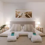 Splendid On An Amazing Location 公寓 *