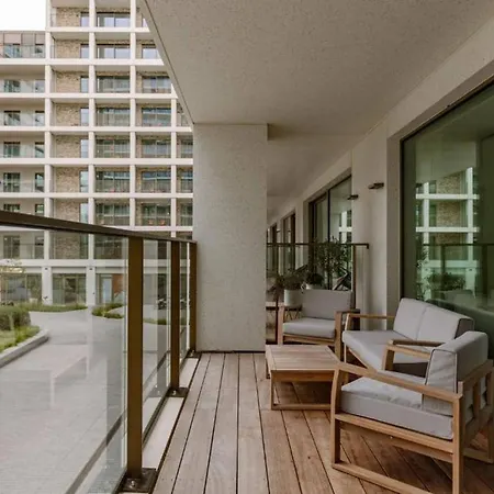 公寓 Splendid On An Amazing Location